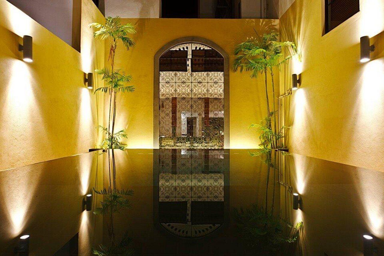 Colombo Court Hotel & Spa Екстериор снимка