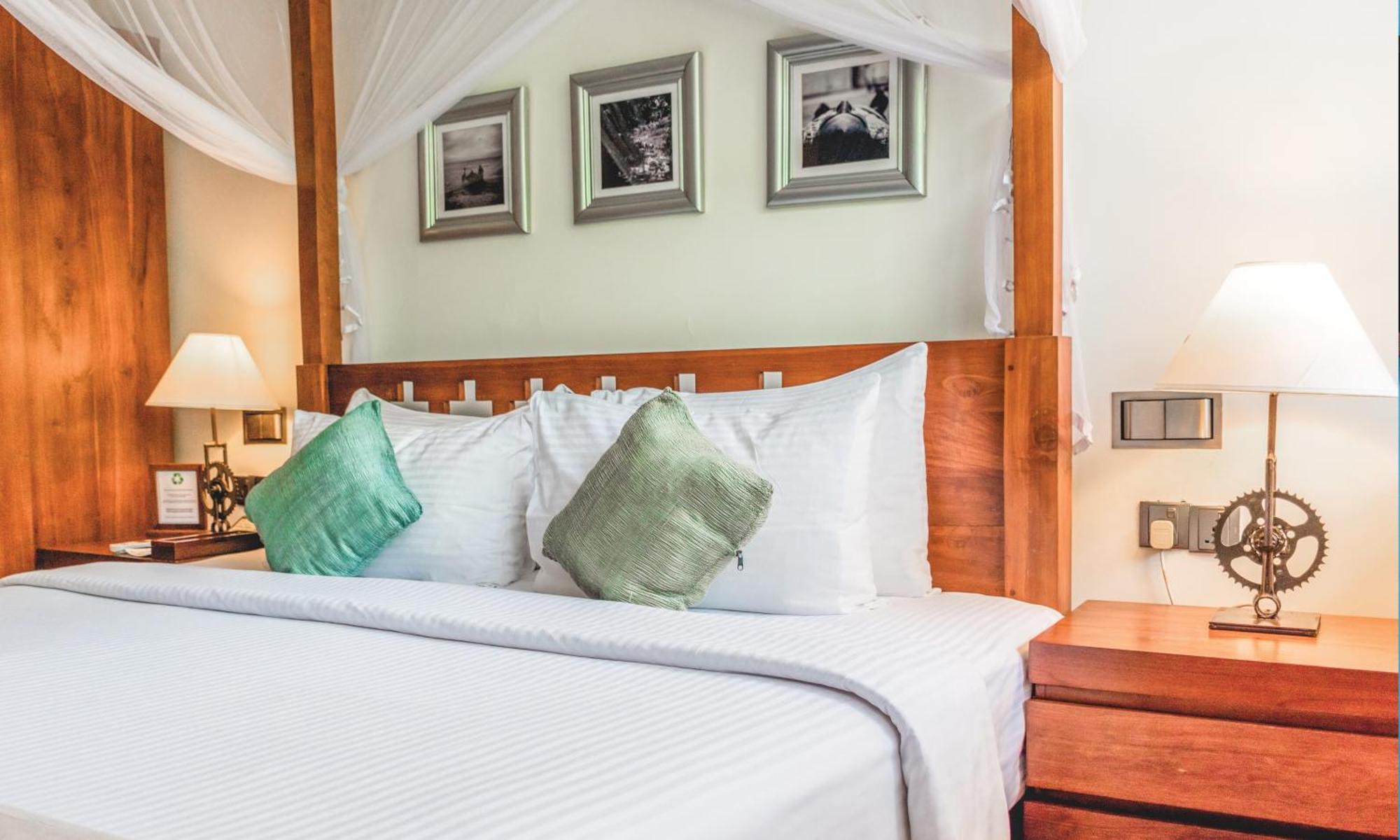 Colombo Court Hotel & Spa Екстериор снимка