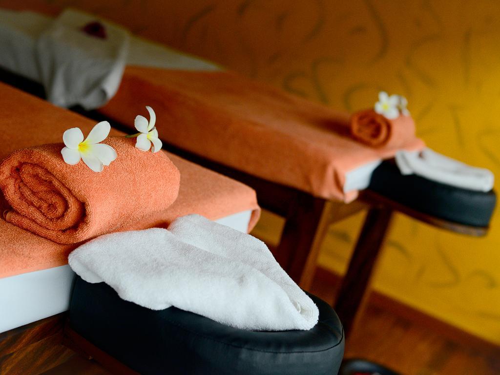 Colombo Court Hotel & Spa Екстериор снимка
