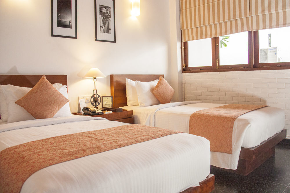 Colombo Court Hotel & Spa Екстериор снимка