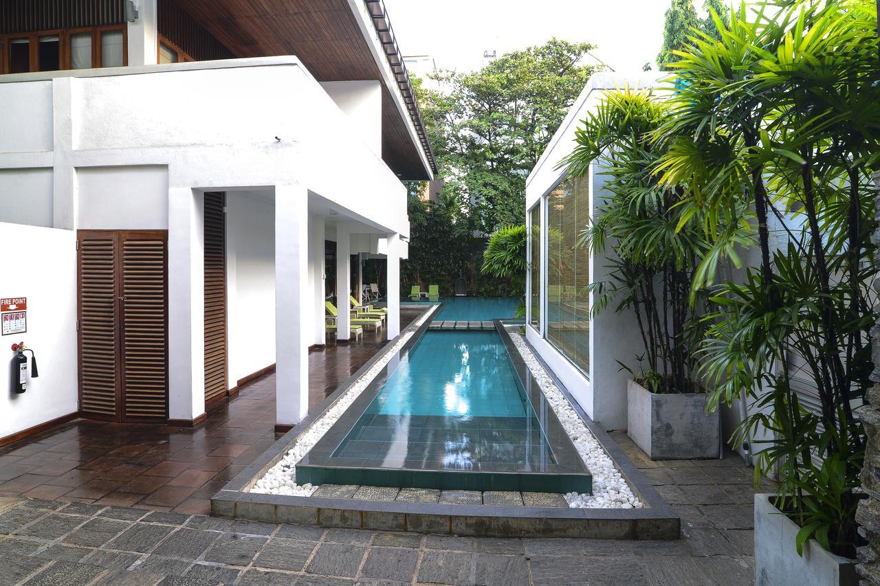 Colombo Court Hotel & Spa Екстериор снимка